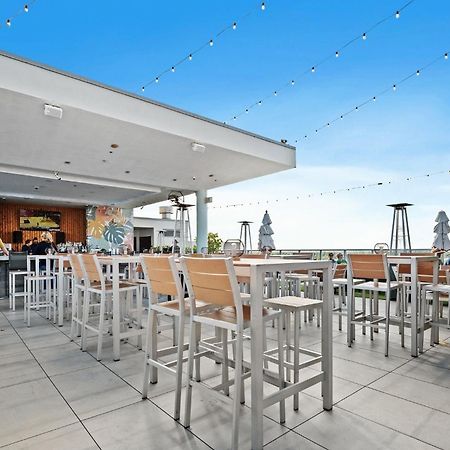 Hollywood Studios Condo Costa Luaran gambar