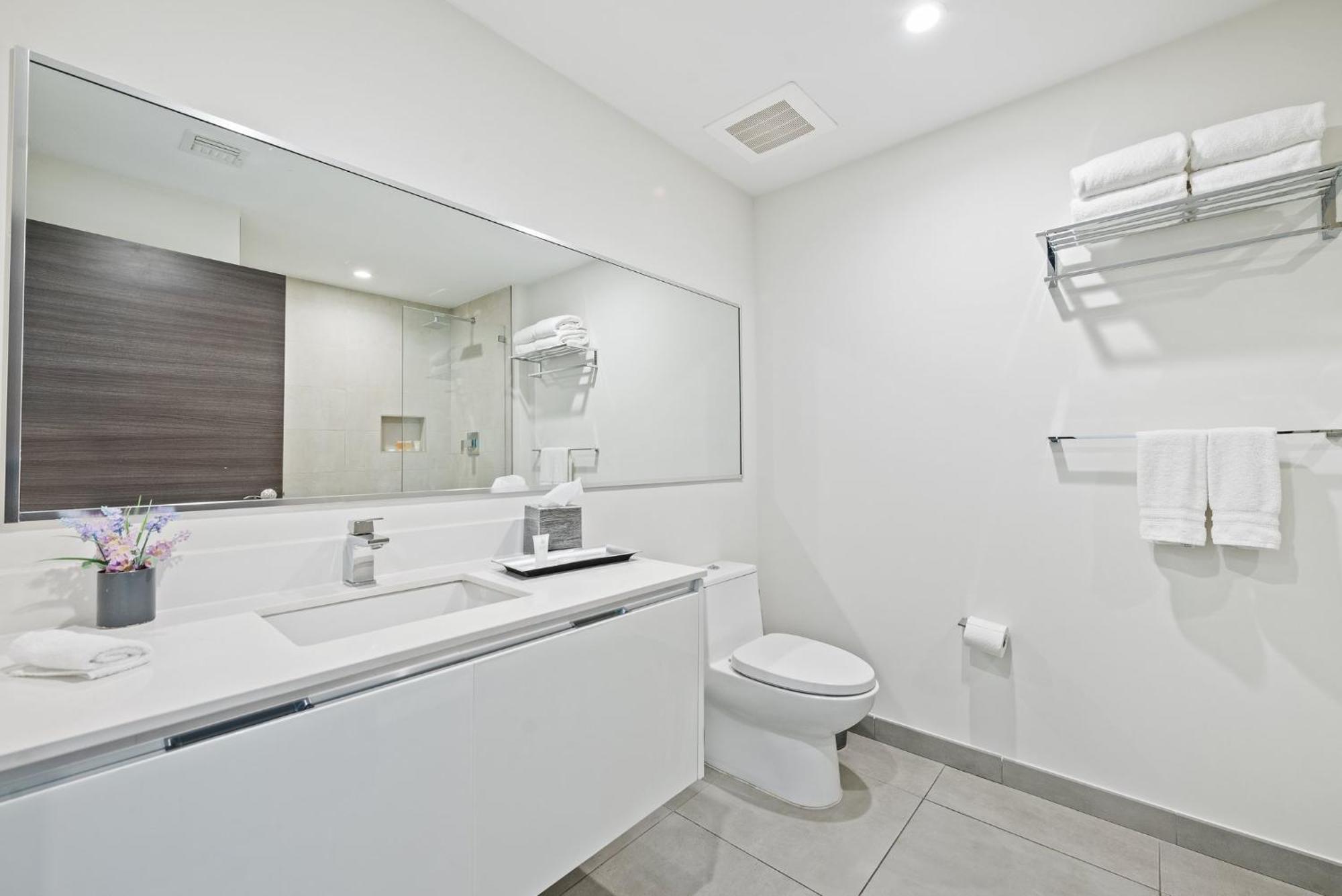 Hollywood Studios Condo Costa Luaran gambar