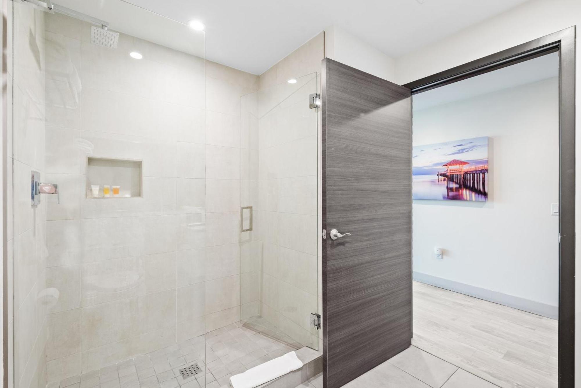 Hollywood Studios Condo Costa Luaran gambar